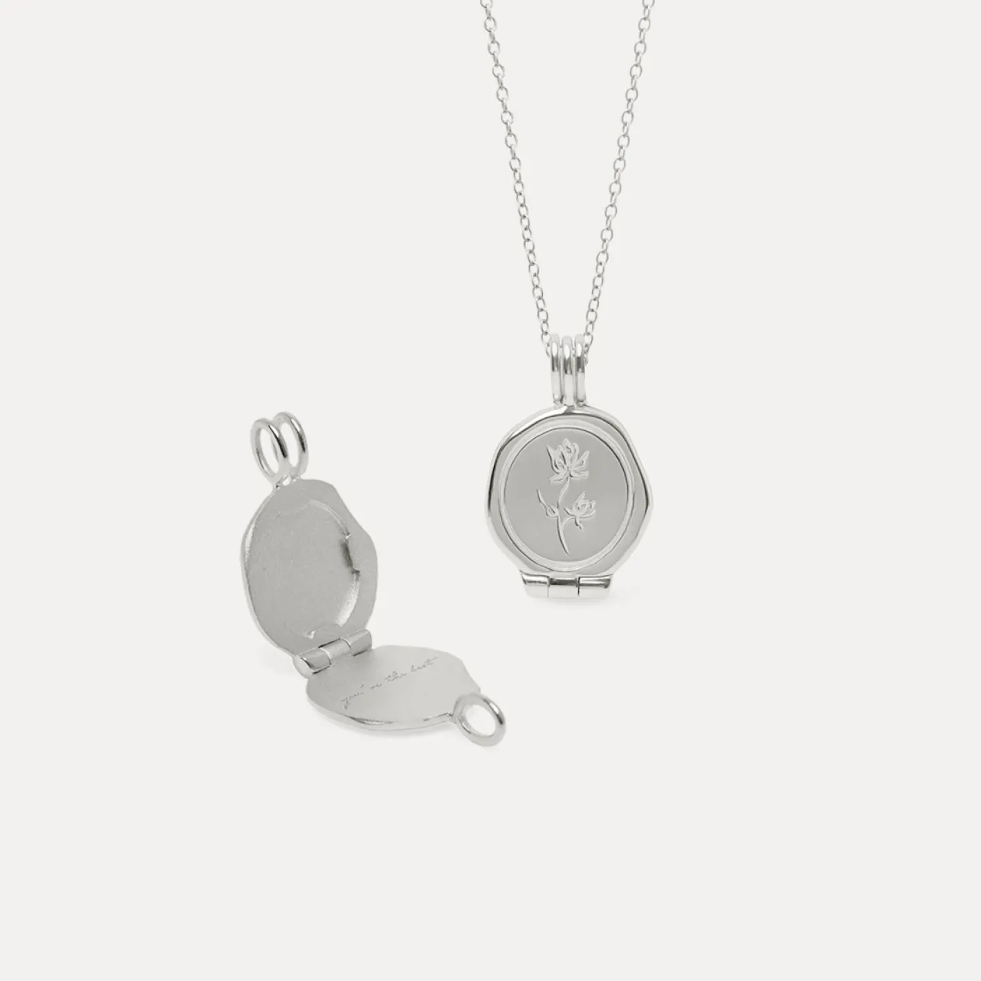 Online STILNEST Ad Astra Seal Medaillon Kette