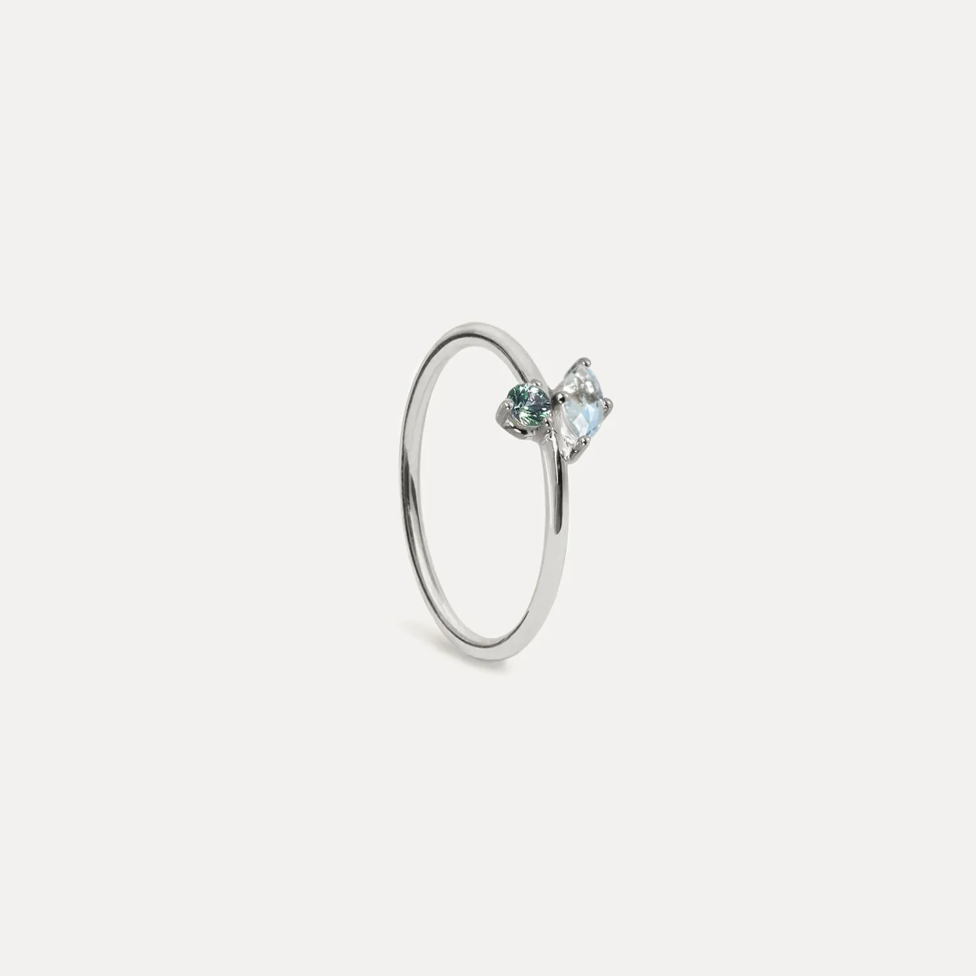Best STILNEST Aquamarin & Grüner Saphir Joy Solitär Ring