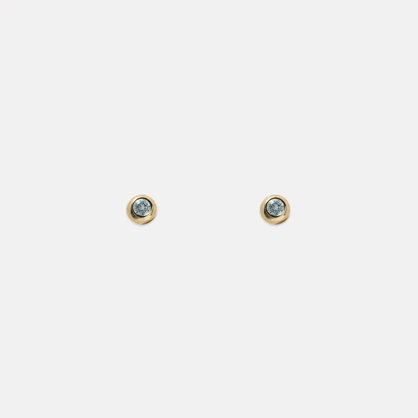 Store STILNEST Aquamarin Brilliant Dot Ohrstecker Ohrringe | 585 Gold