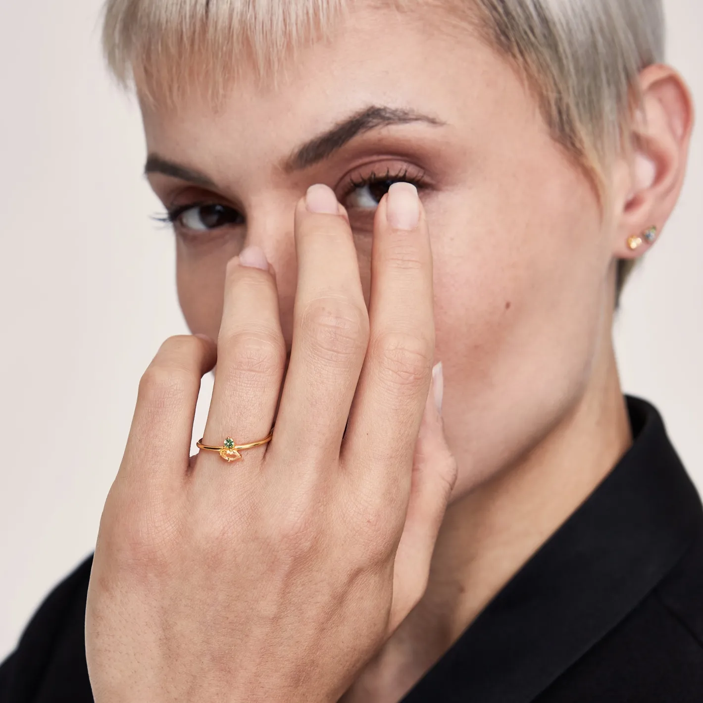 Flash Sale STILNEST Citrin & Grüner Saphir Joy Solitär Ring | 585 Gold
