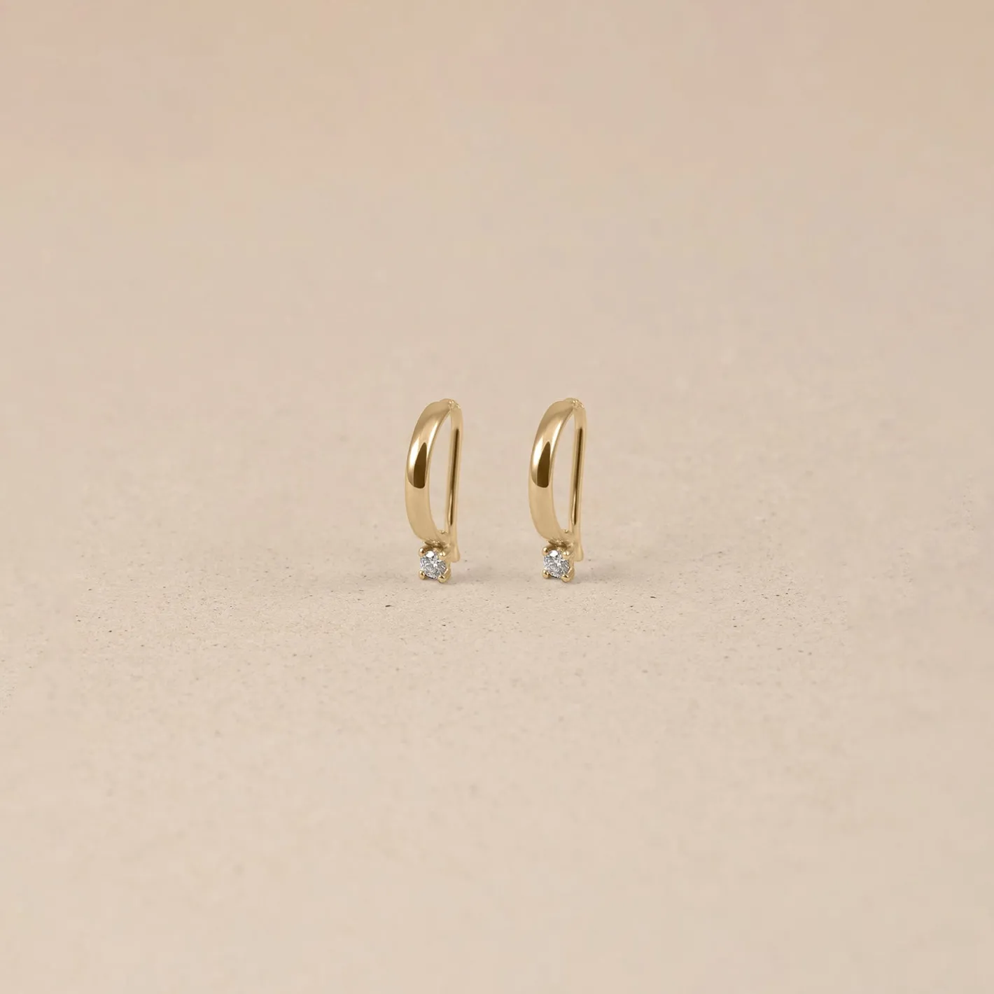 Best STILNEST Diamant Arch Dangle Ohrringe | 585 Gold