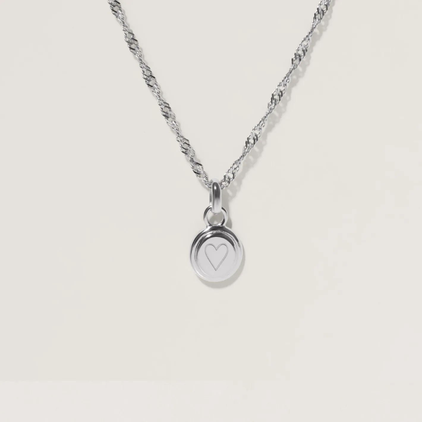 Fashion STILNEST Engravable Emblem Kette