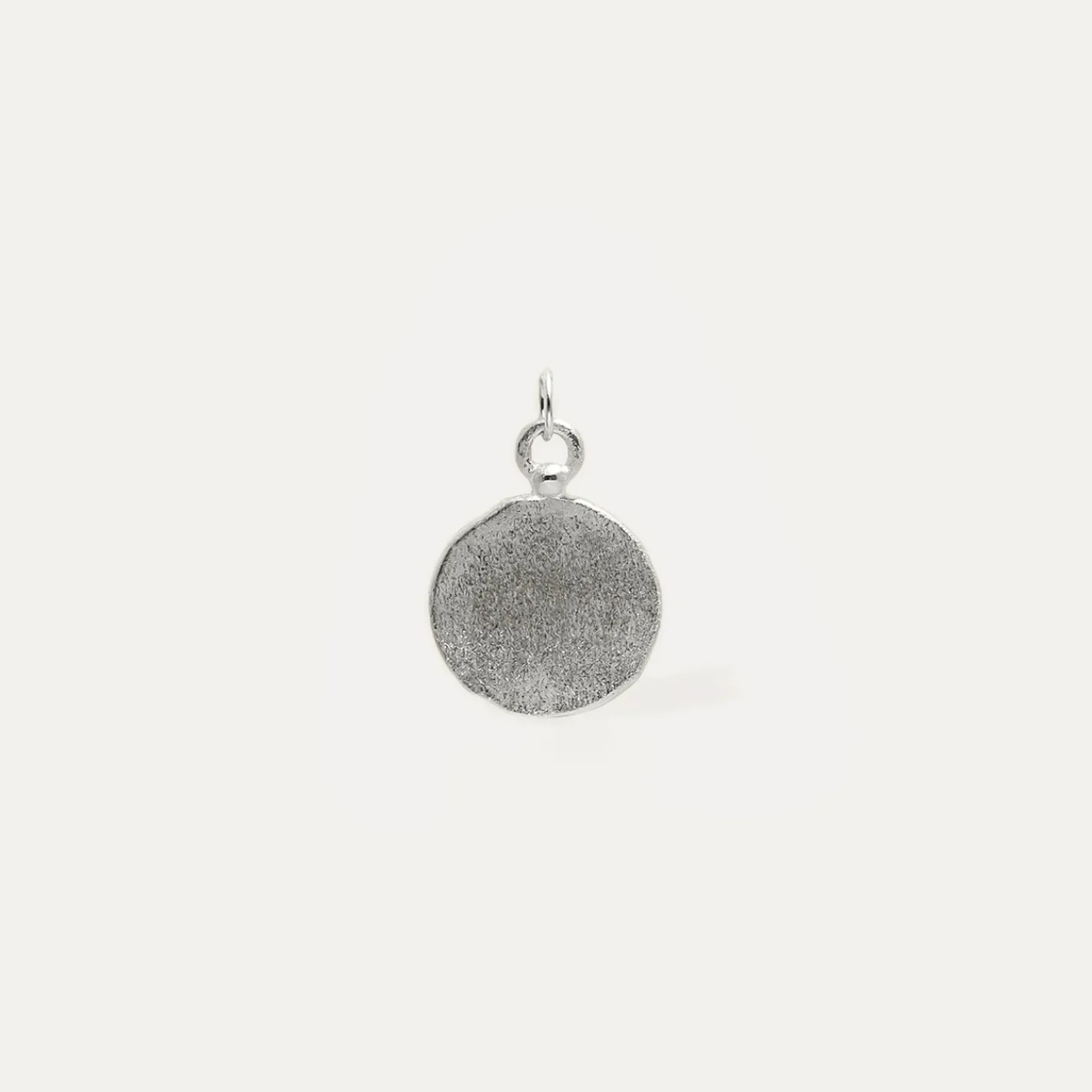 Clearance STILNEST Engravable Fluid Medallion Anhänger - Matt