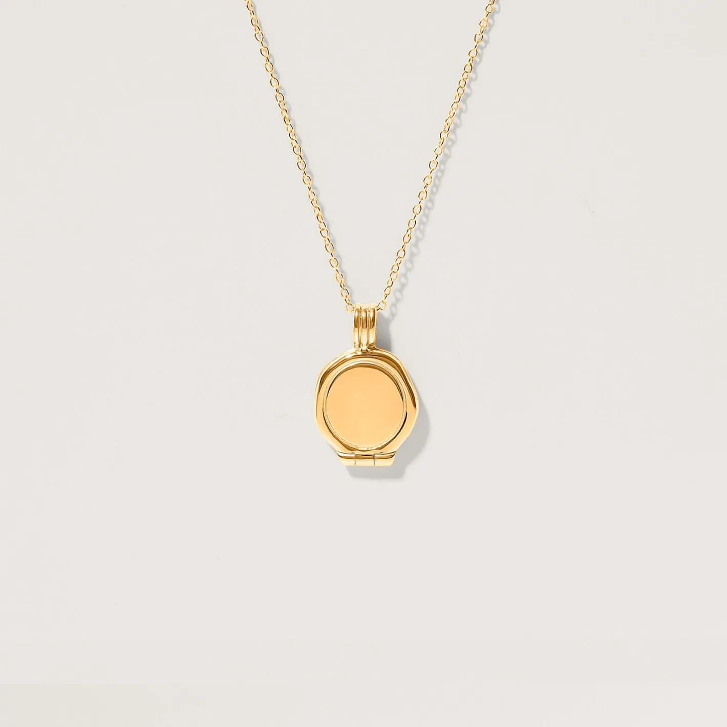 Outlet STILNEST Engravable Seal Medaillon Kette