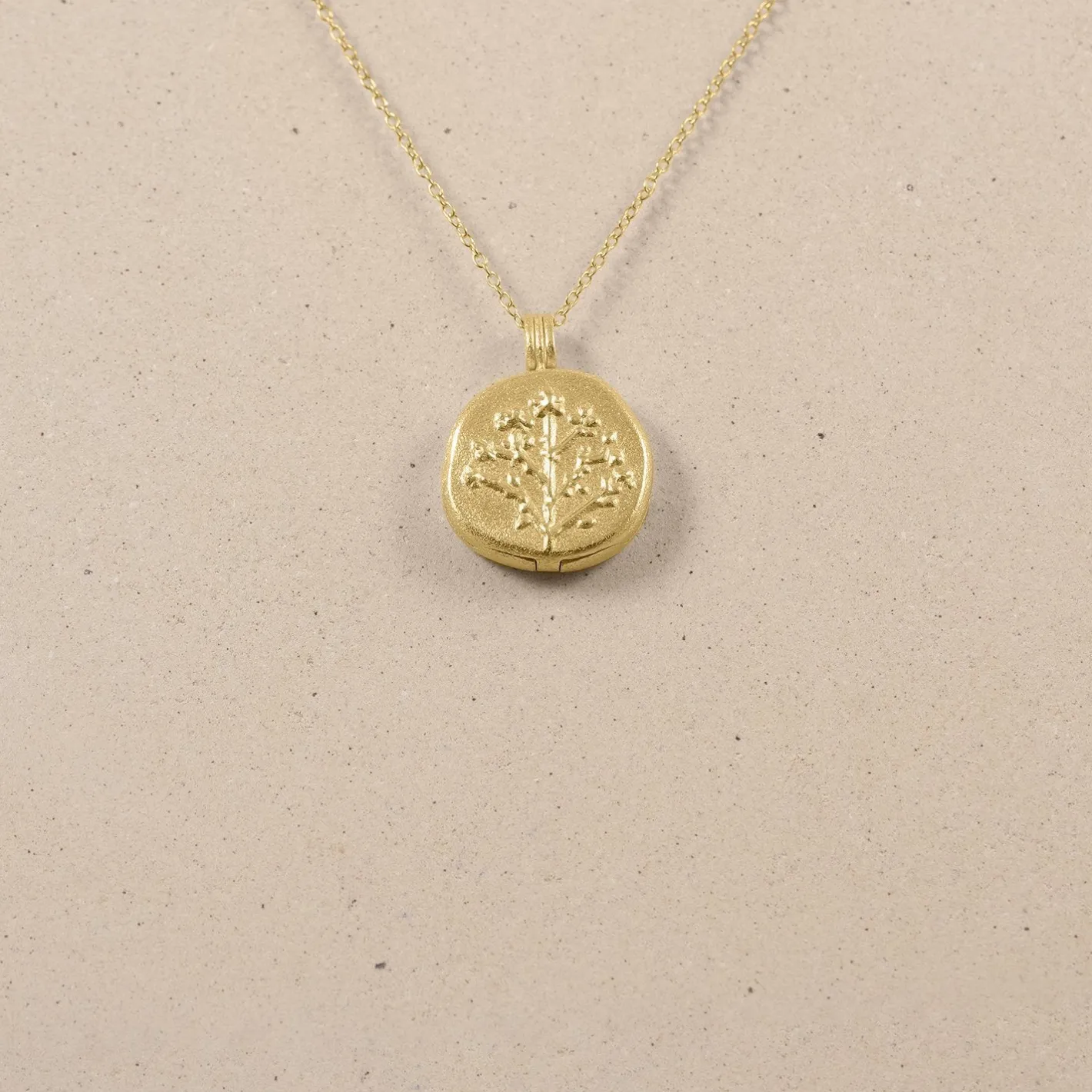Sale STILNEST Floral Medaillon Kette | 585 Gold