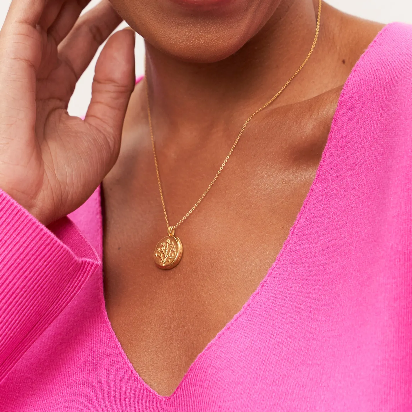 Sale STILNEST Floral Medaillon Kette | 585 Gold