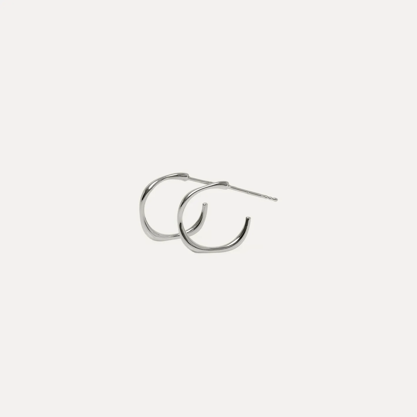 Shop STILNEST Fluid Triple Creolen Ohrringe