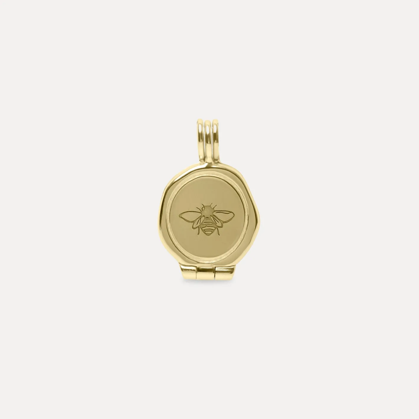 Shop STILNEST Honey Bee Seal Medaillon Anhänger | 585 Gold
