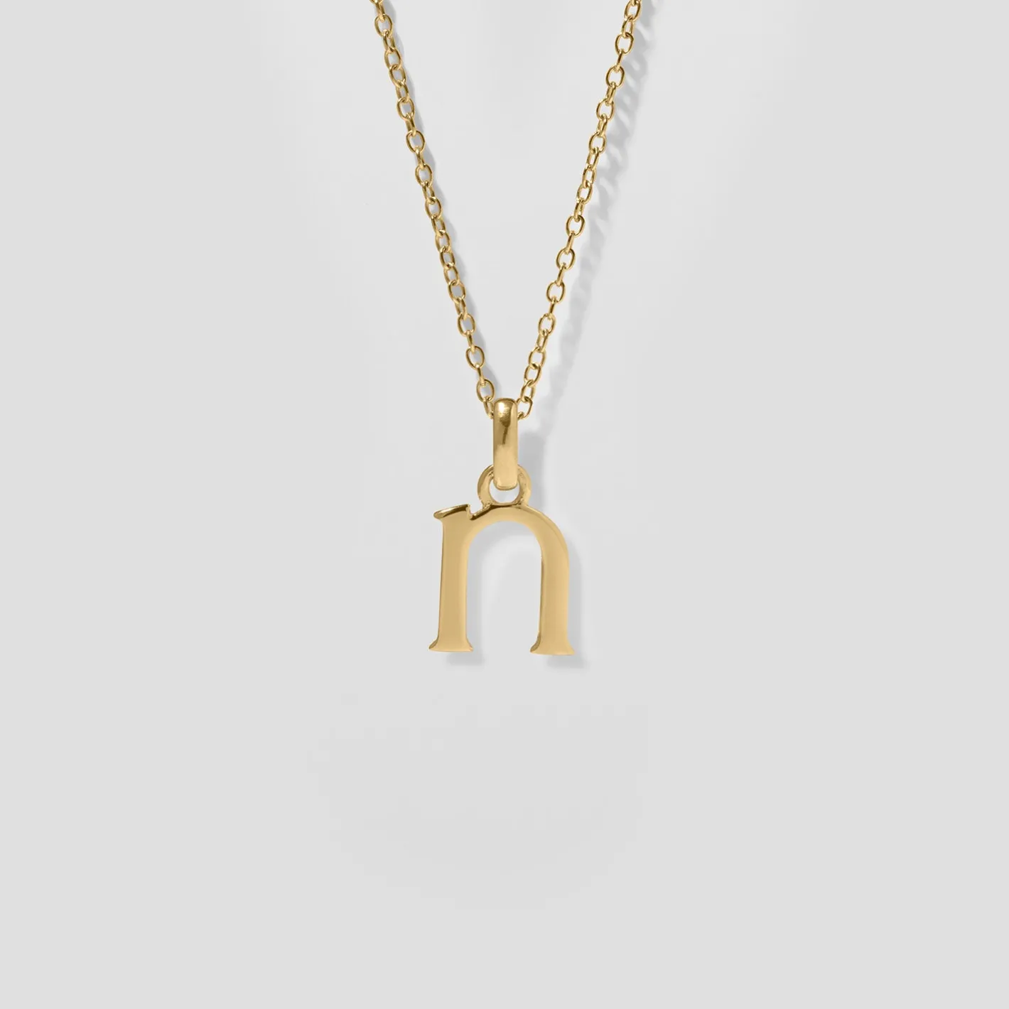 Store STILNEST Initial mit Ankerkette | 585 Gold