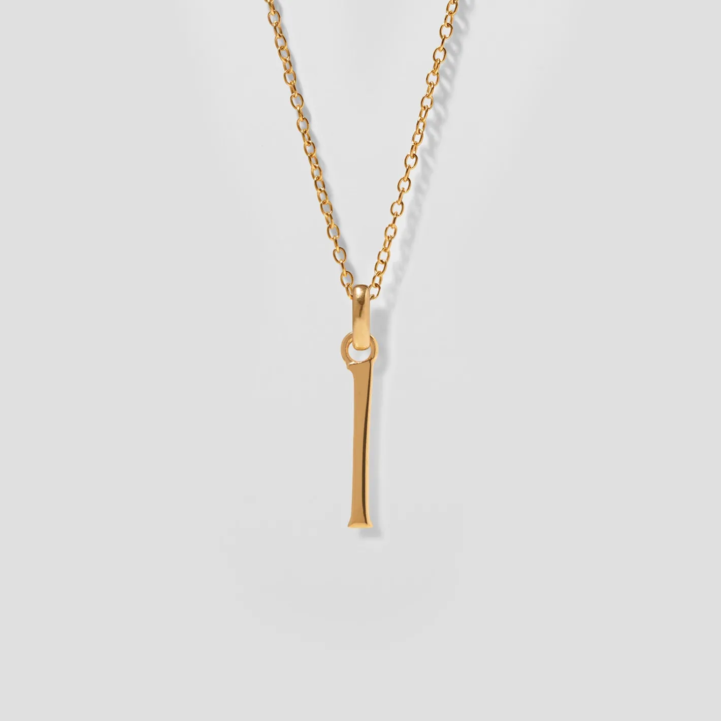Shop STILNEST Initial mit Ankerkette 24k Gold Vermeil