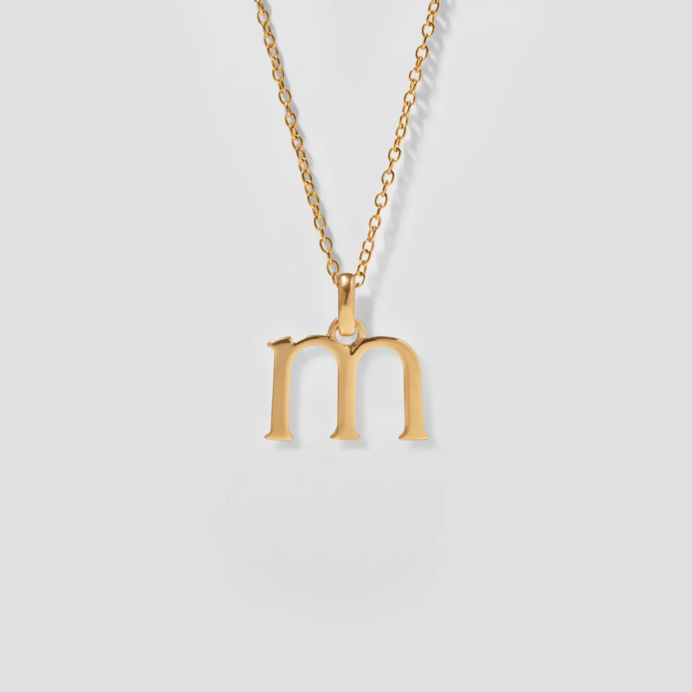 Shop STILNEST Initial mit Ankerkette 24k Gold Vermeil