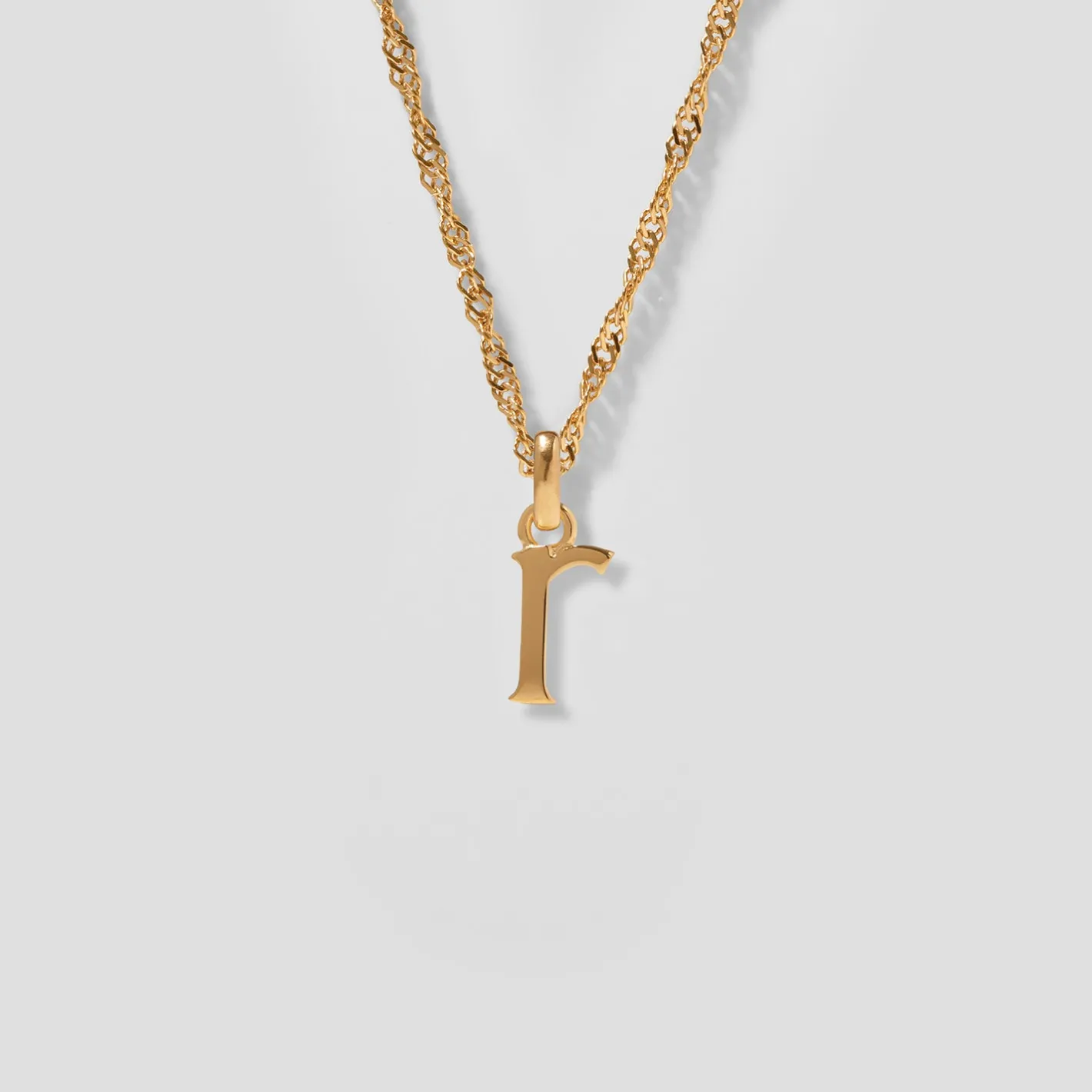 Store STILNEST Initial mit Singapore Kette