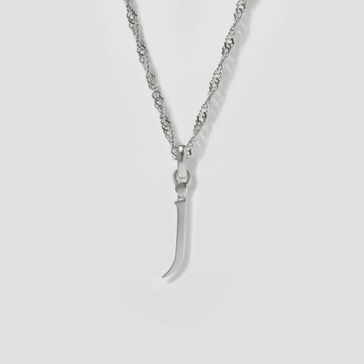 Store STILNEST Initial mit Singapore Kette