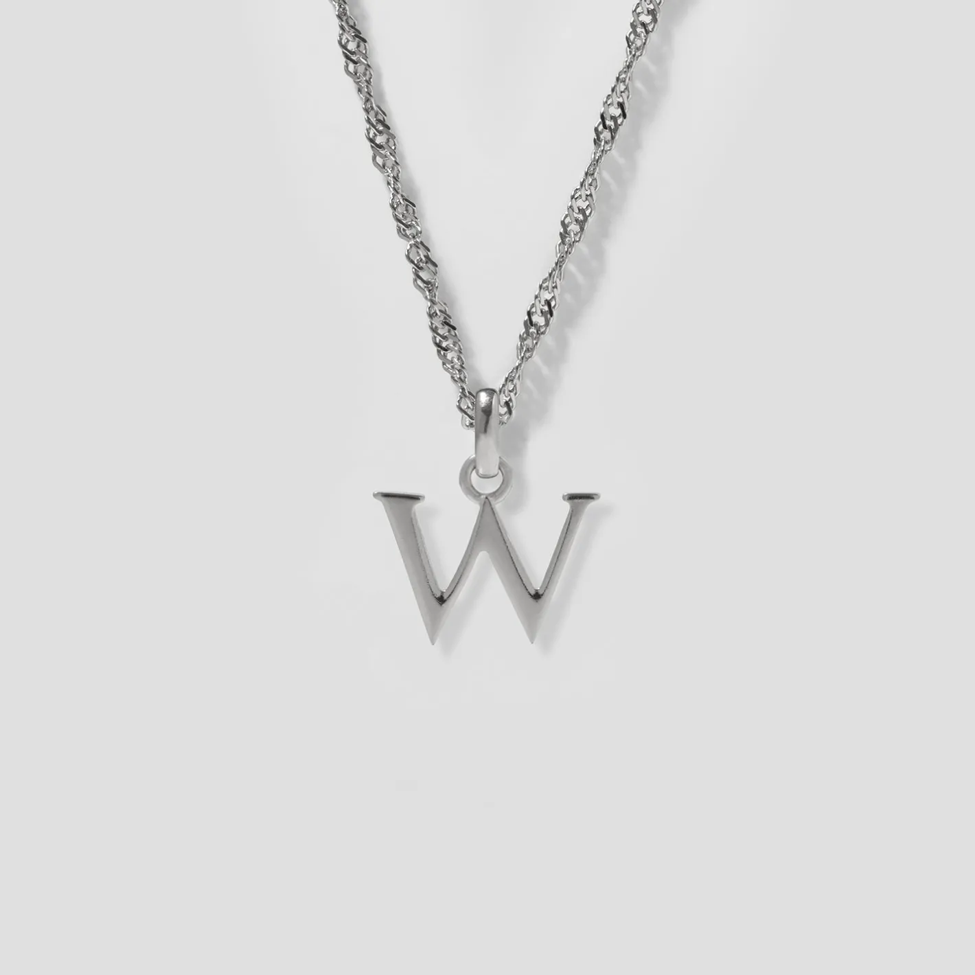 Store STILNEST Initial mit Singapore Kette
