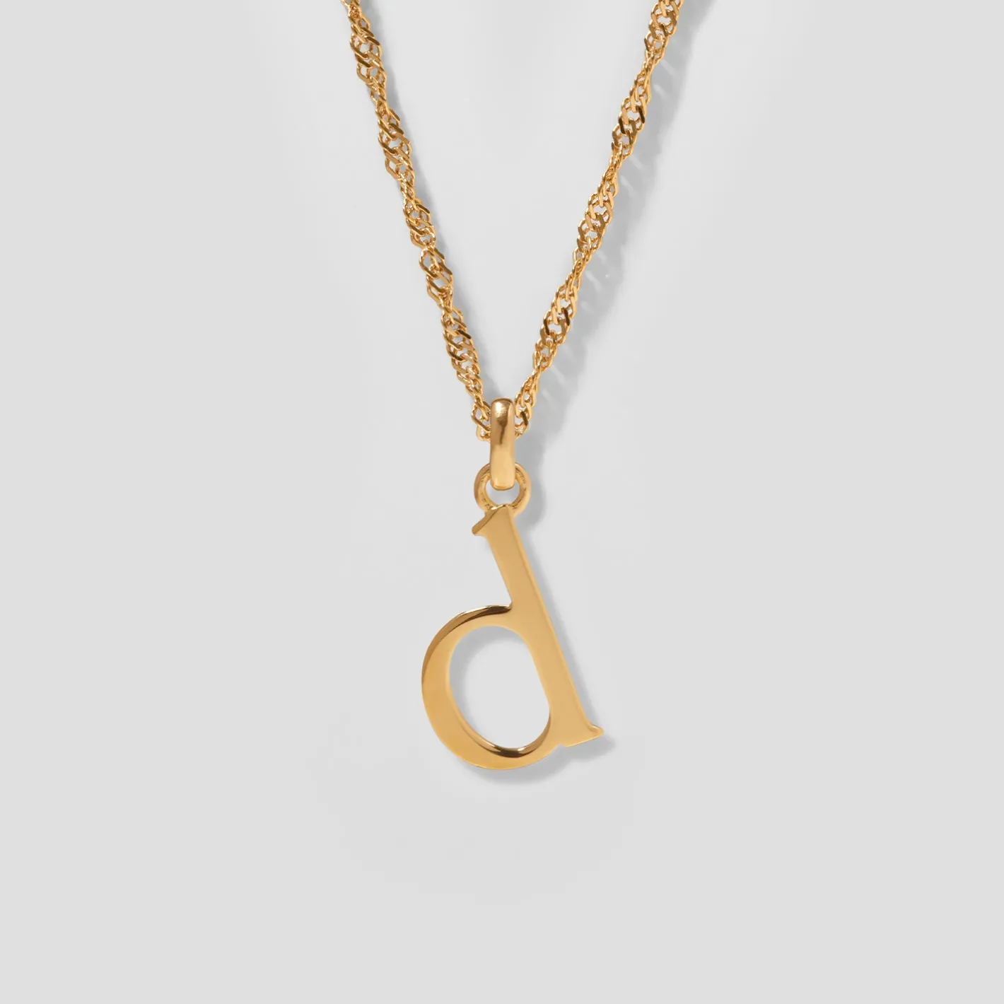 Store STILNEST Initial mit Singapore Kette