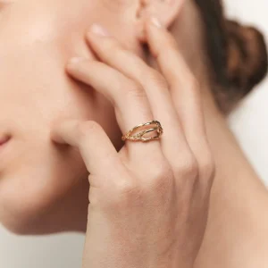 New STILNEST Mater Embrace Ring | 585 Gold