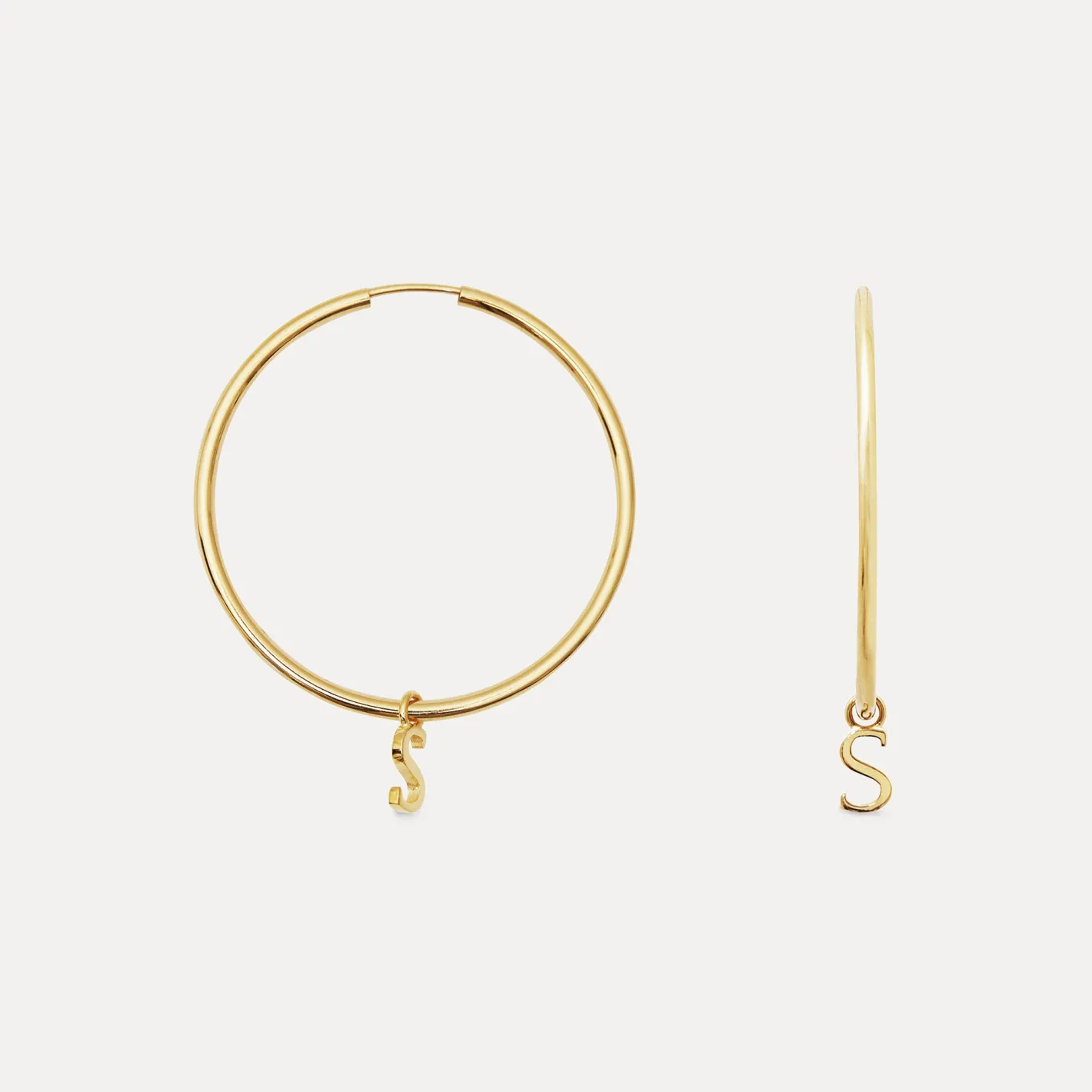 Sale STILNEST Mini Initial Creolen Ohrringe Groß | 585 Gold