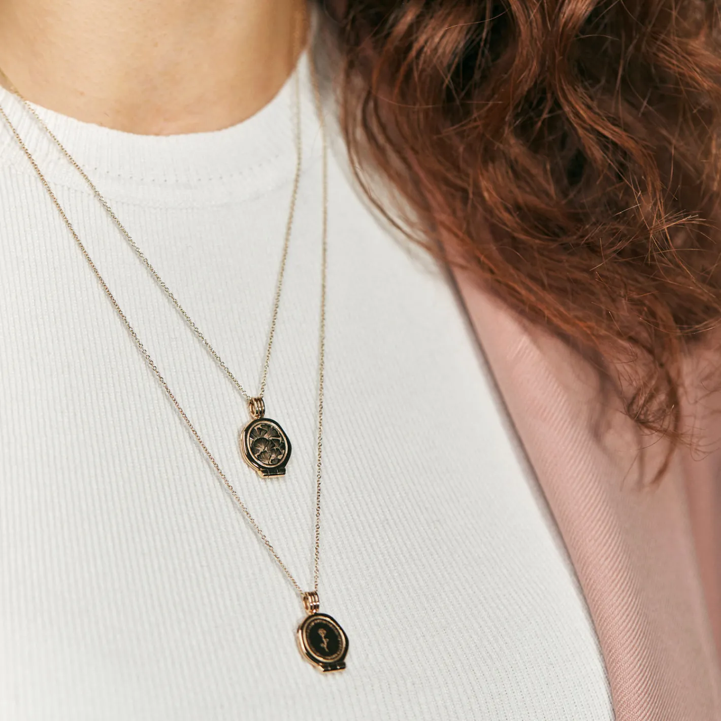 Cheap STILNEST Nouveau Flower Seal Medaillon Anhänger | 585 Gold
