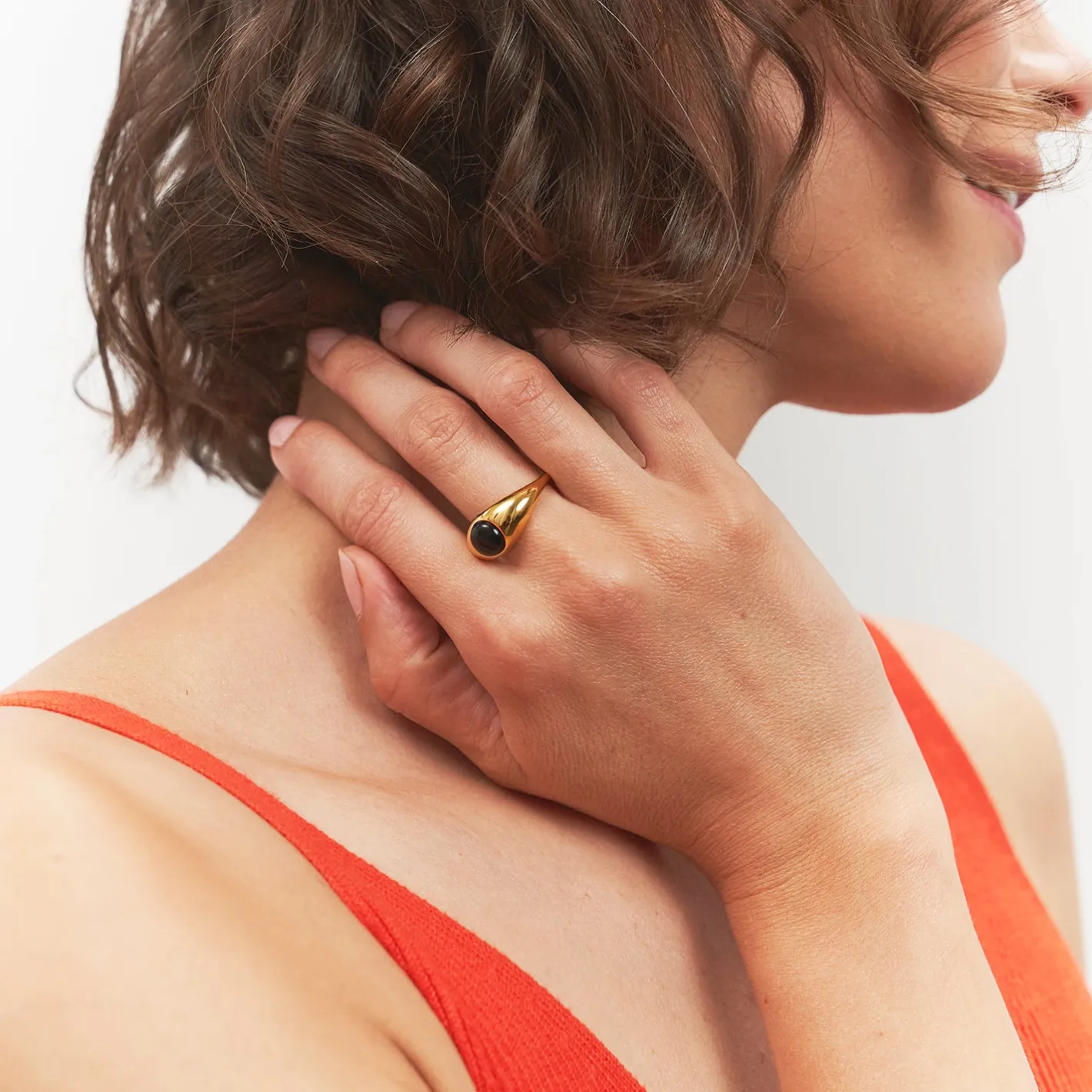 Clearance STILNEST Onyx Eden Pea Ring | 585 Gold