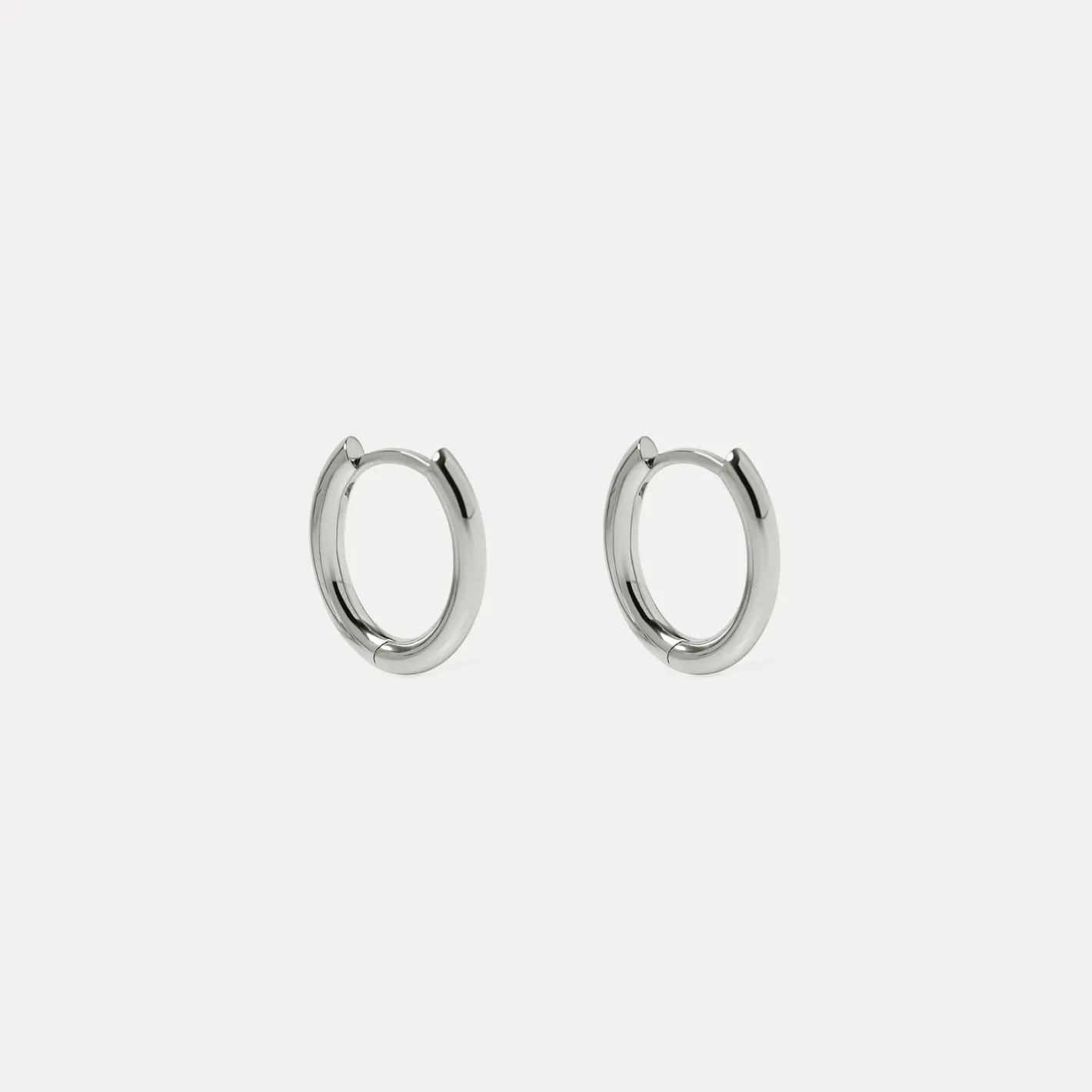 Shop STILNEST Oval Bold Hinged Huggies
