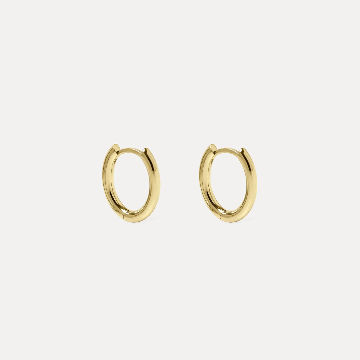 Hot STILNEST Oval Bold Hinged Huggies | 585 Gold
