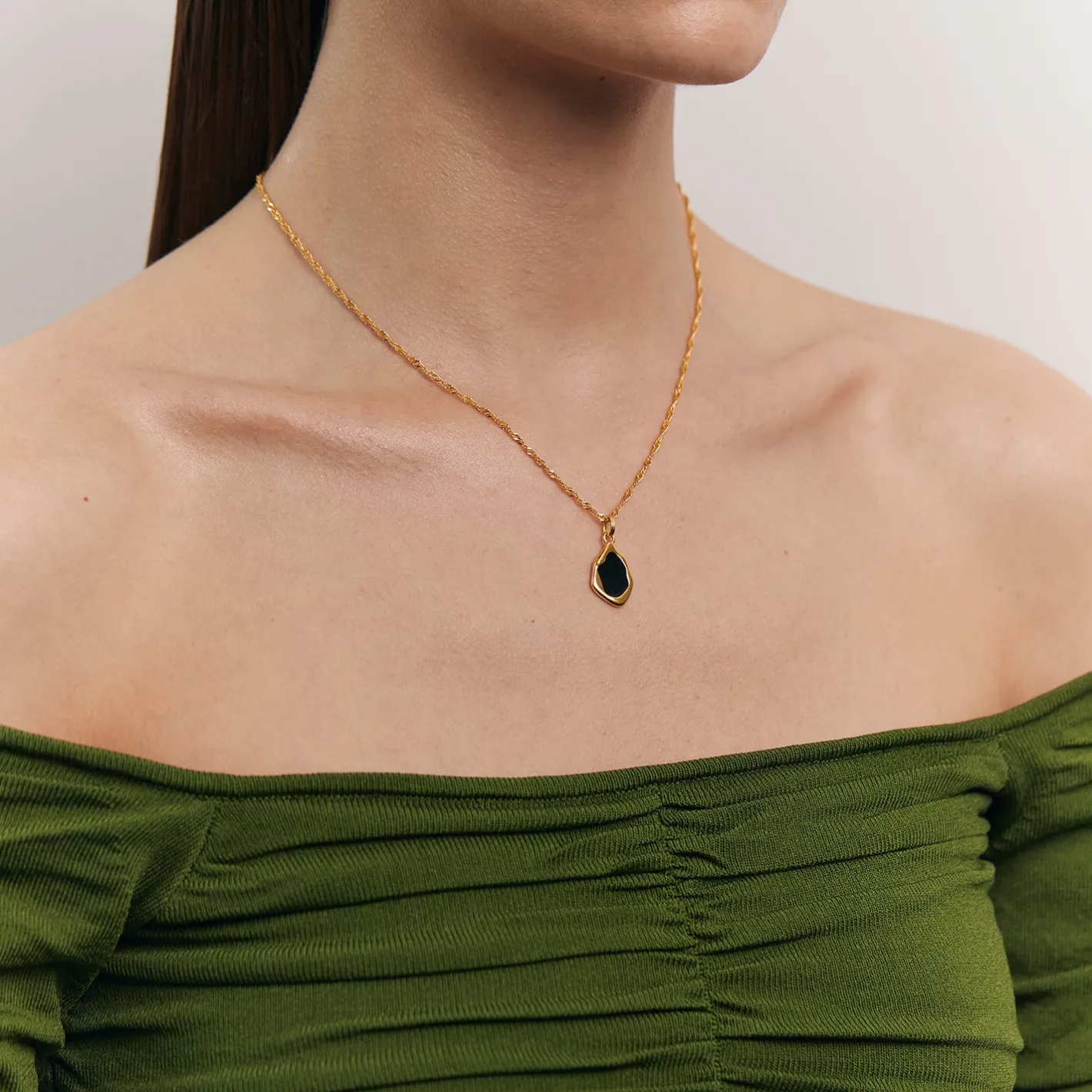 Clearance STILNEST Oyster Anhänger Schwarz