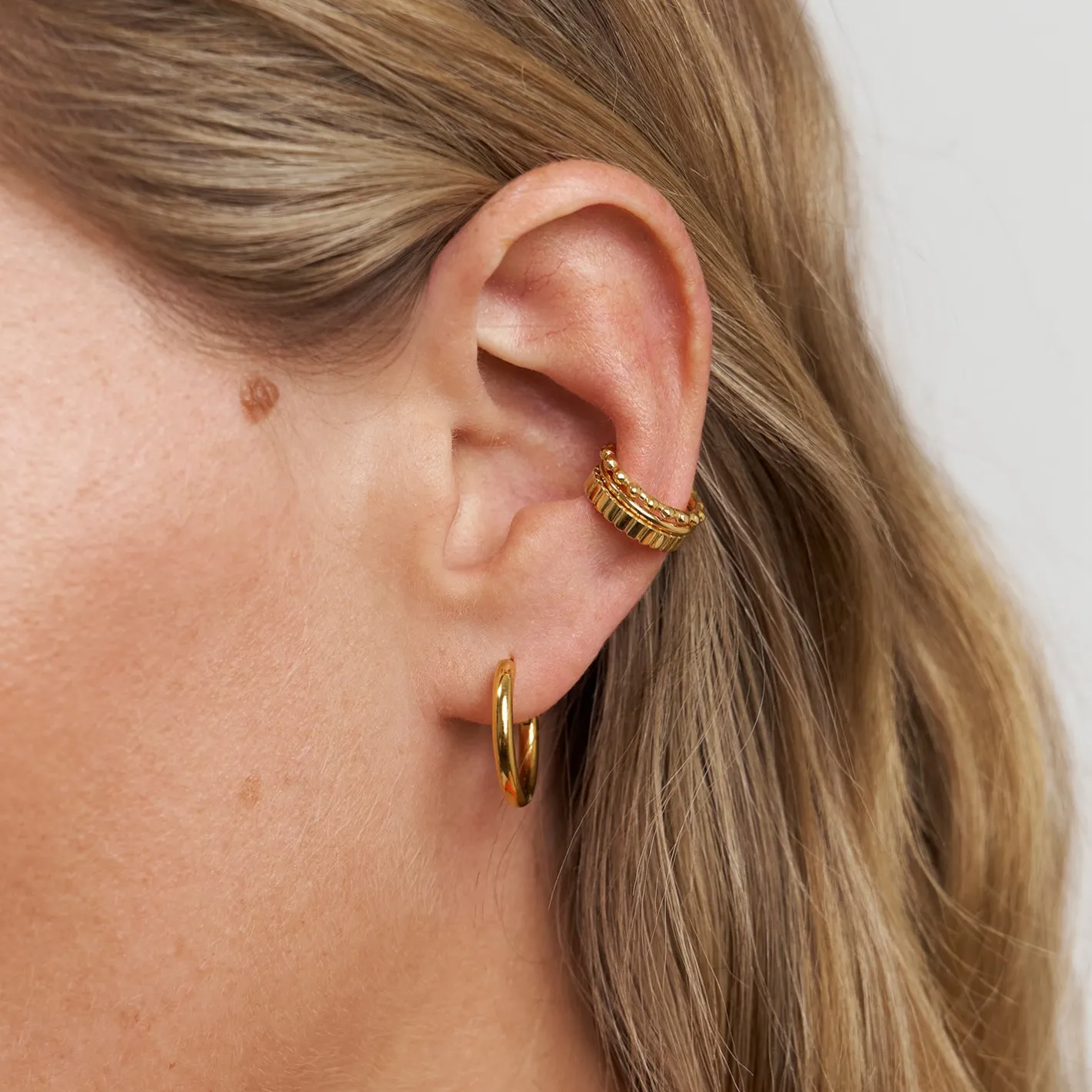 Online STILNEST Ridged Ear Cuff | 585 Gold