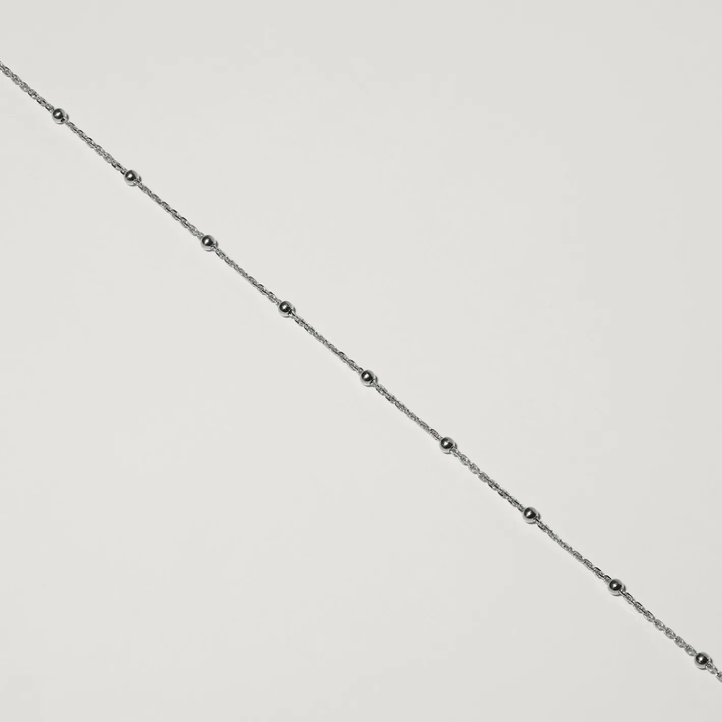 Store STILNEST Satellite Choker