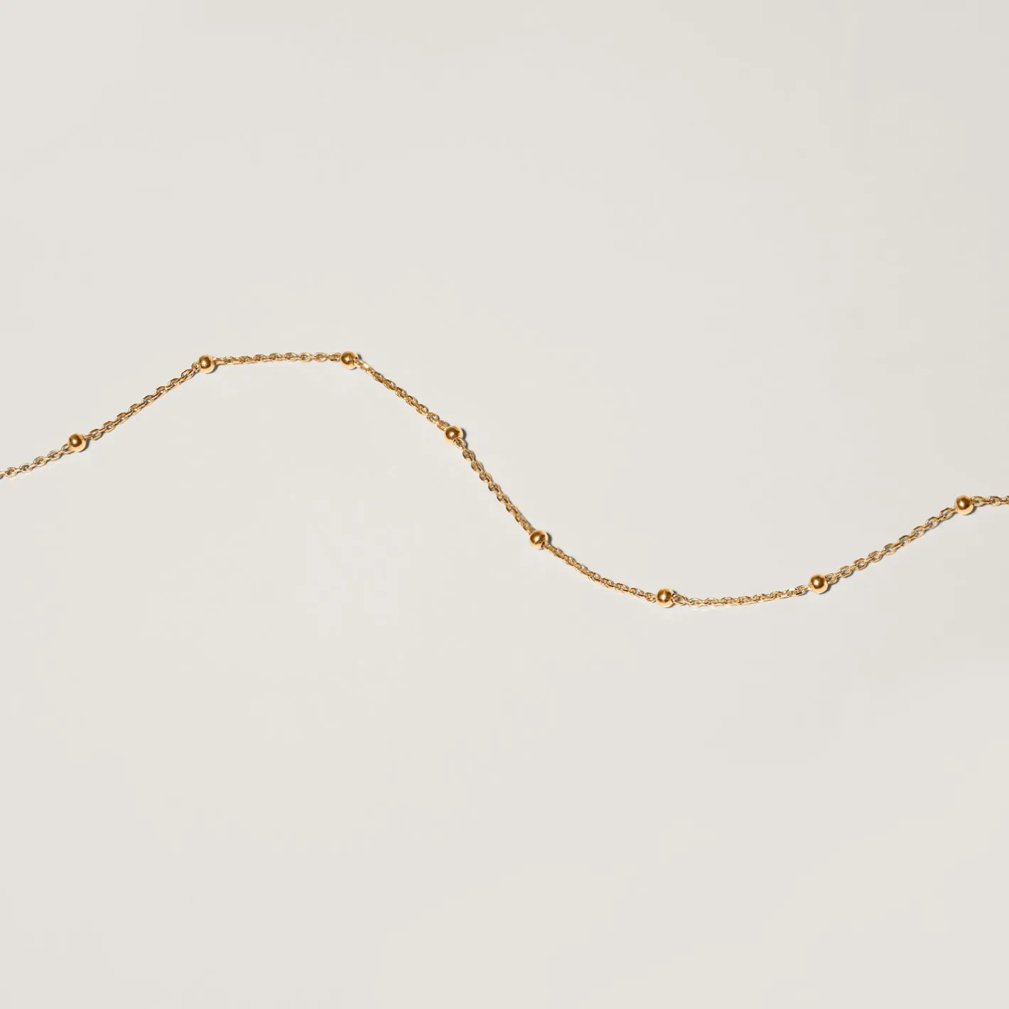 Store STILNEST Satellite Choker