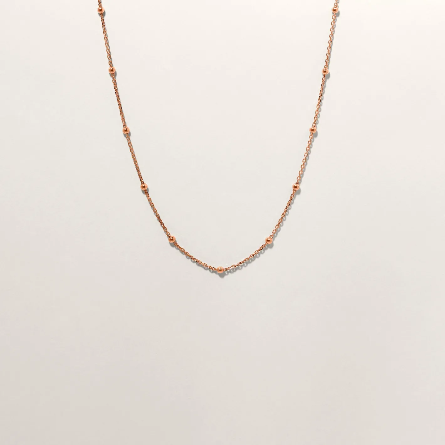 Store STILNEST Satellite Choker