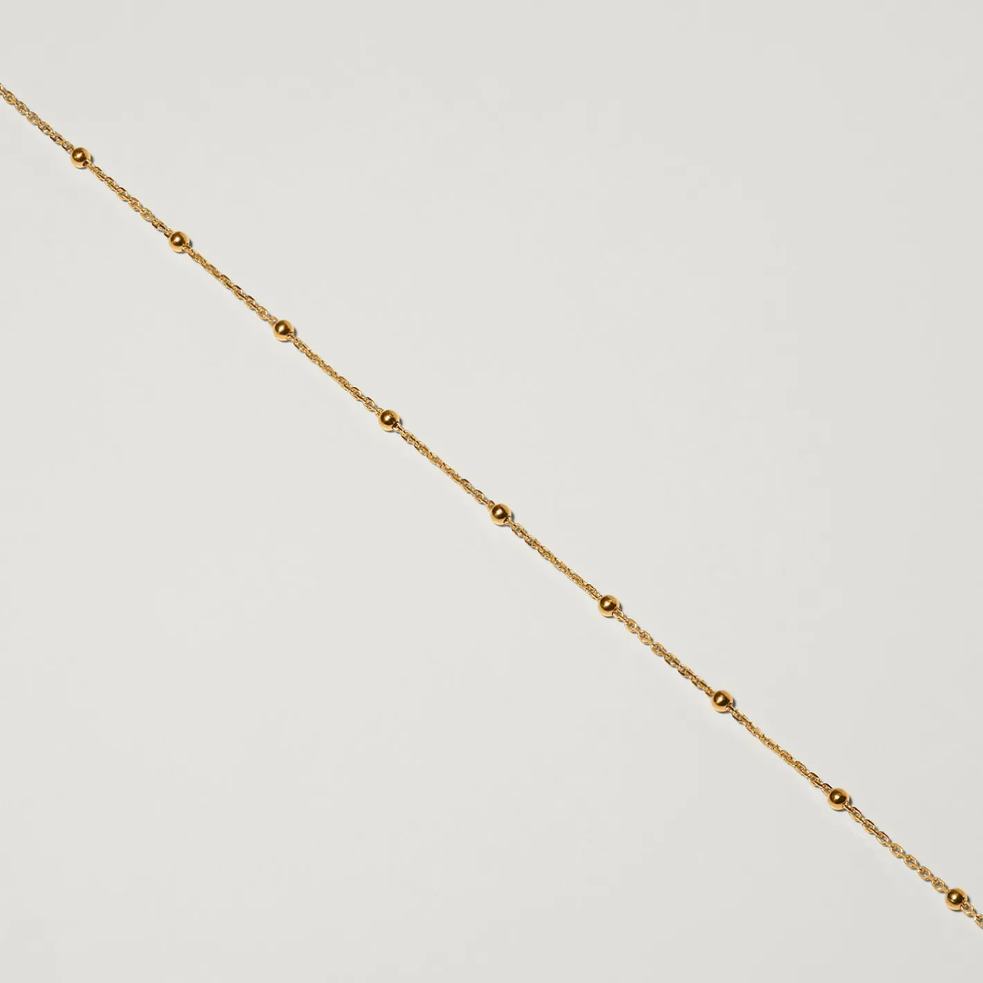 Store STILNEST Satellite Choker