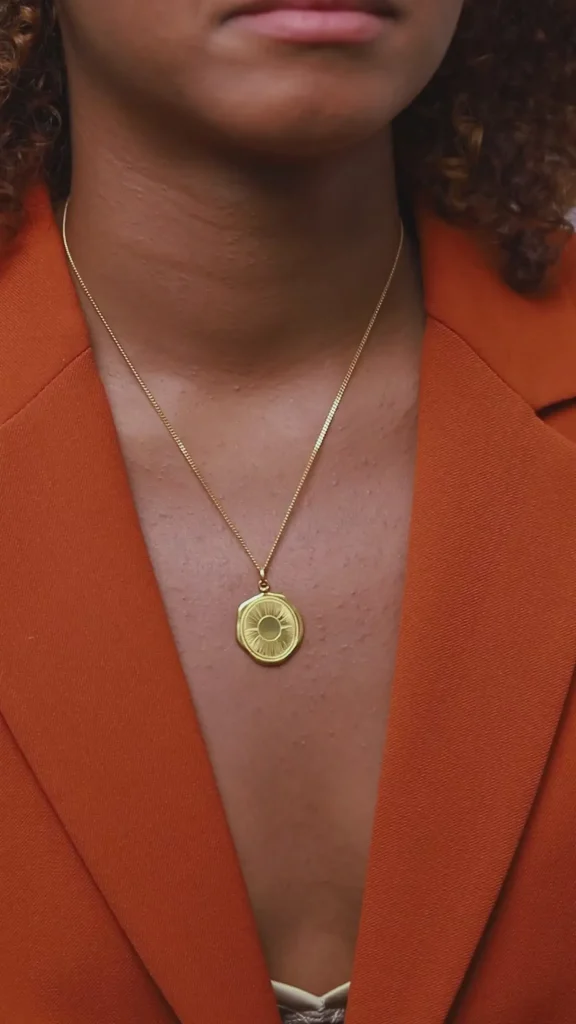 Best Sale STILNEST Sun Large Seal Kette