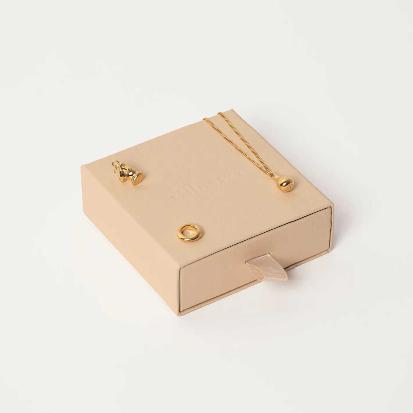 Shop STILNEST #2 Surprise Capsule - Anhänger
