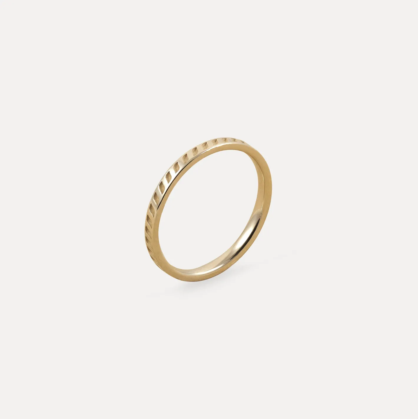 Shop STILNEST The Braided Fair Band | 585 Gold