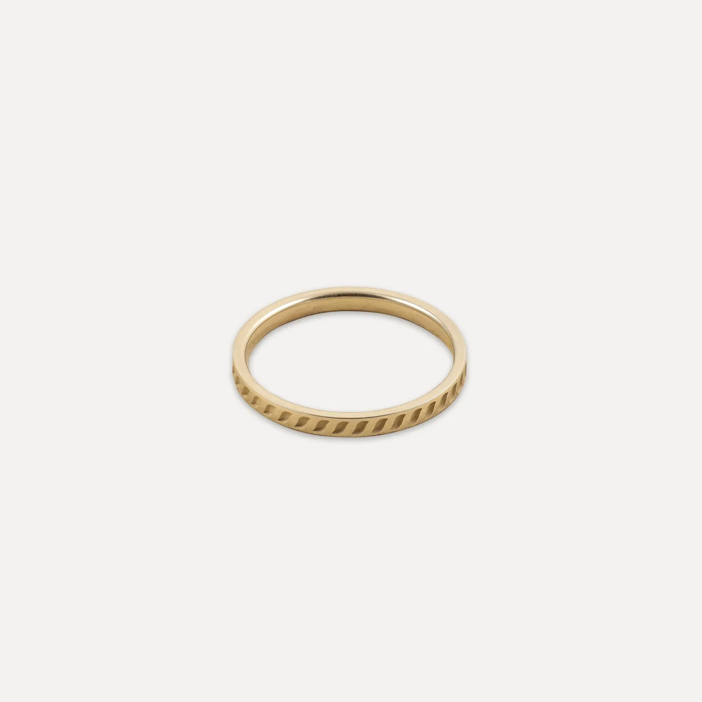 Shop STILNEST The Braided Fair Band | 585 Gold