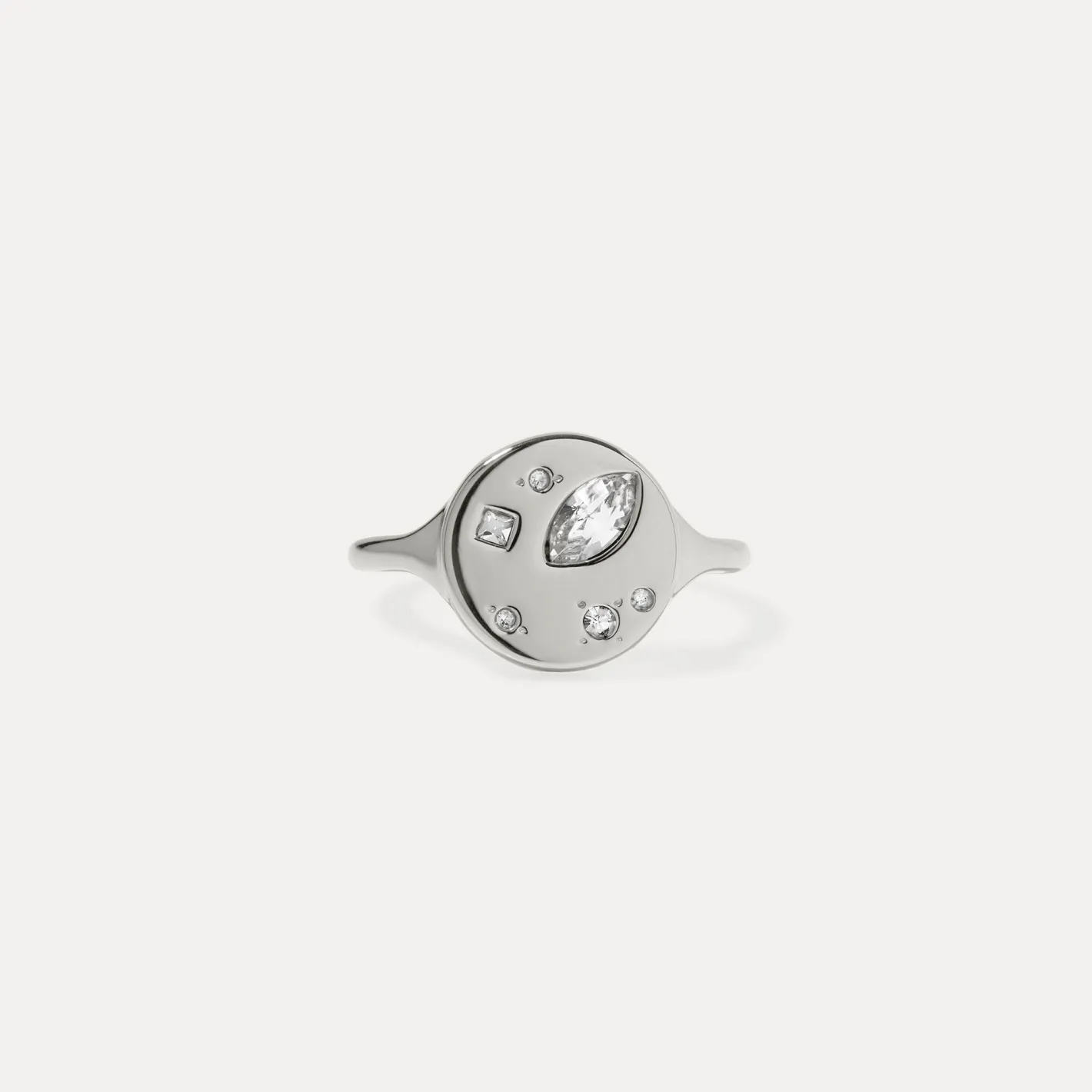 Cheap STILNEST Weiße Kristalle Myriad Ring