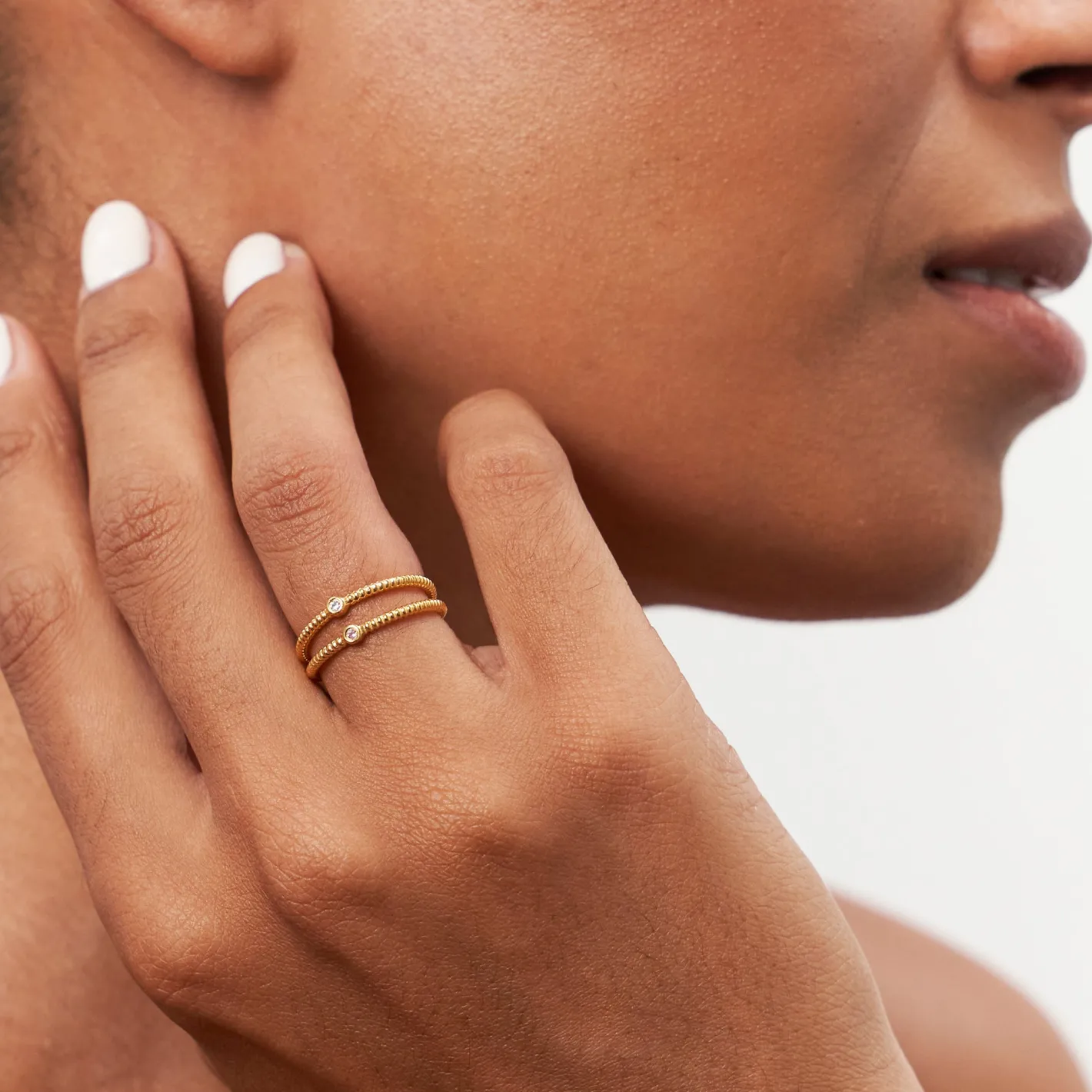 New STILNEST Weißer Saphir Snake Tail Solitär Ring | 585 Gold